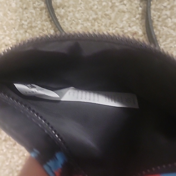 Fabletics Multicolor Crossbody - Picture 5 of 7